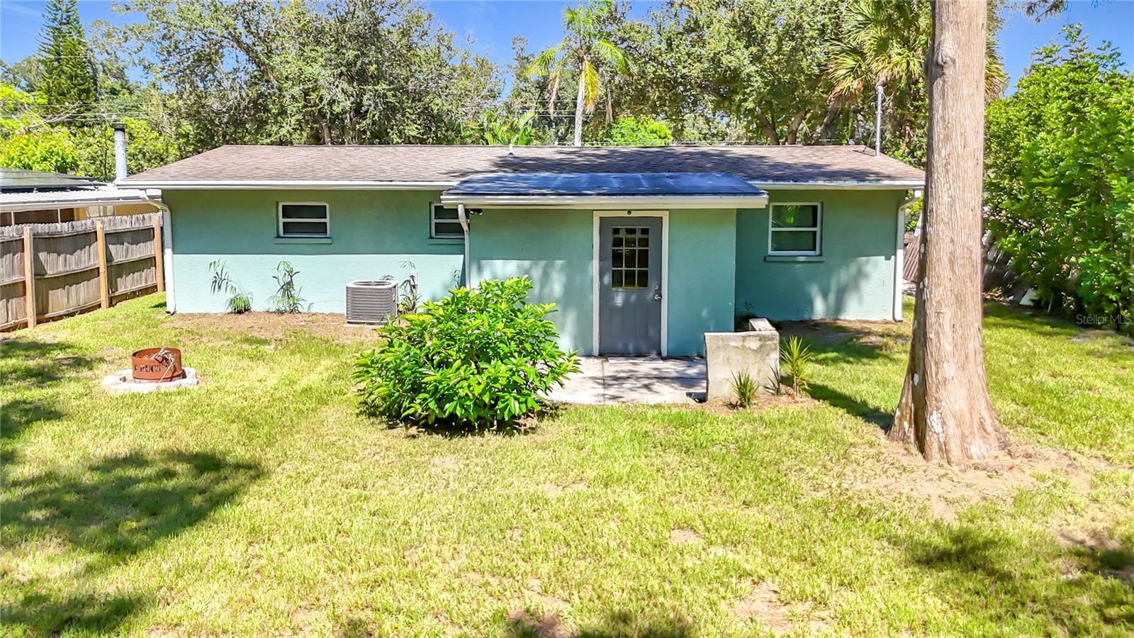 2212 VINSON AVE — photo 37