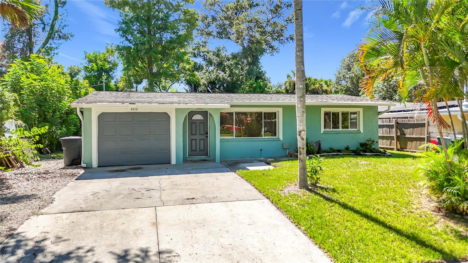2212 VINSON AVE — photo 8