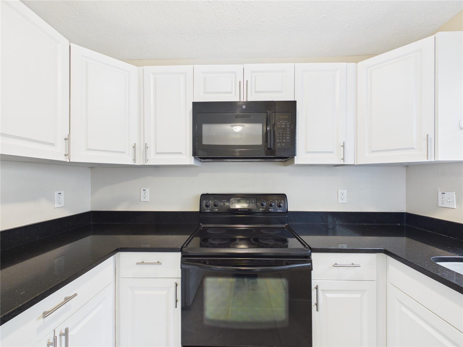 2800 E 113TH AVE #213 — photo 2