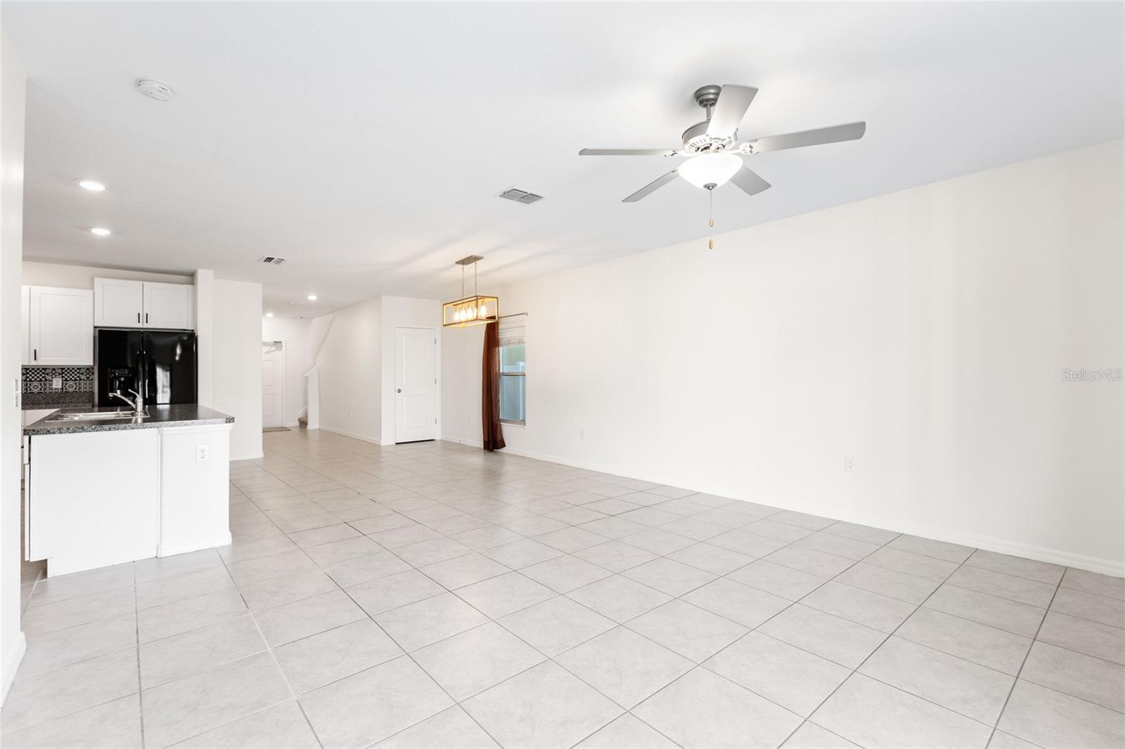 7310 PEARLY EVERLASTING AVE — photo 24