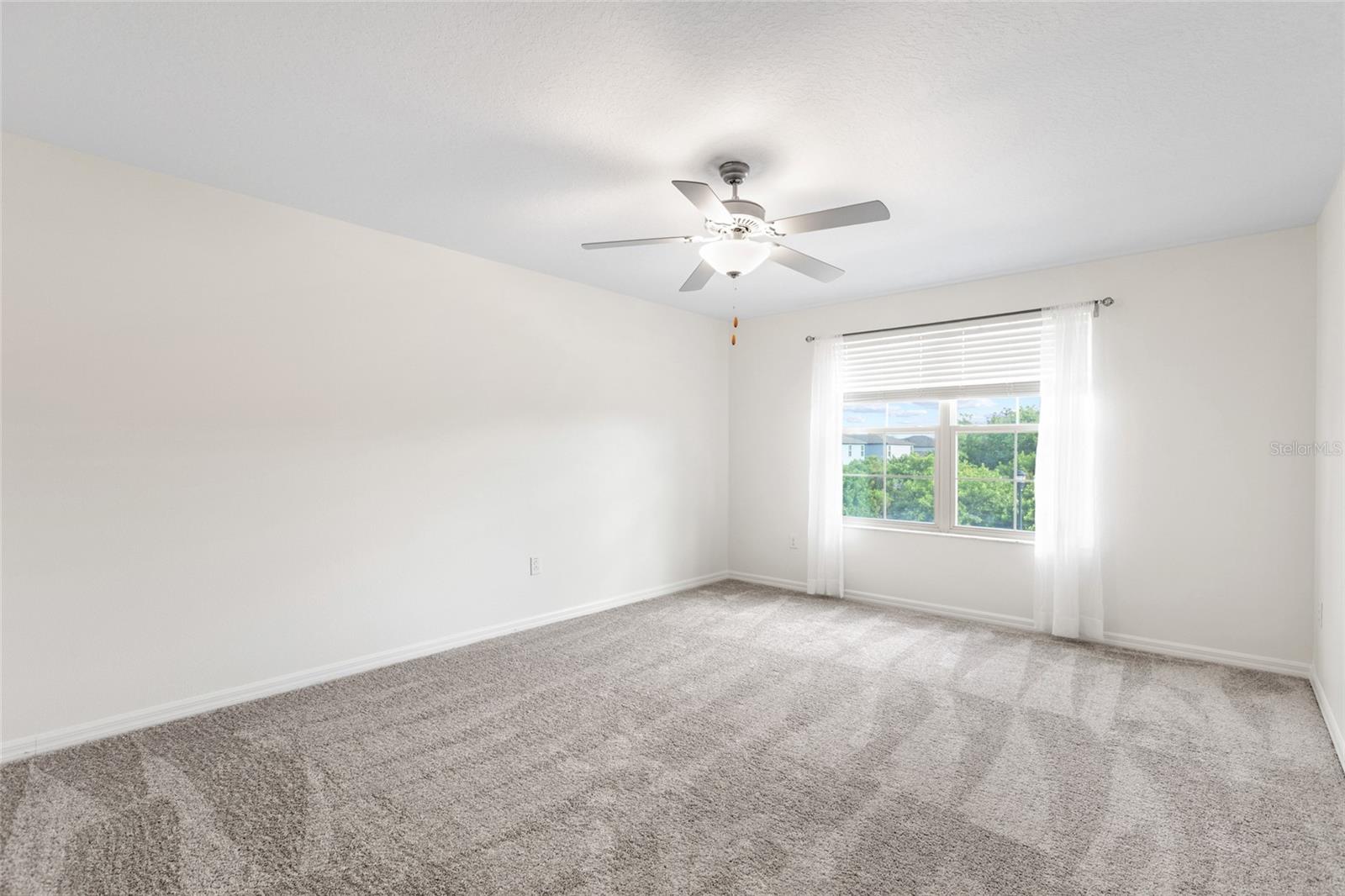 7310 PEARLY EVERLASTING AVE — photo 30