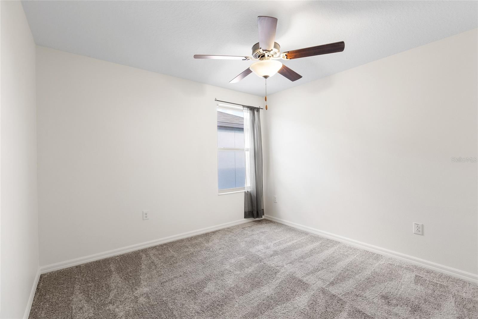 7310 PEARLY EVERLASTING AVE — photo 36