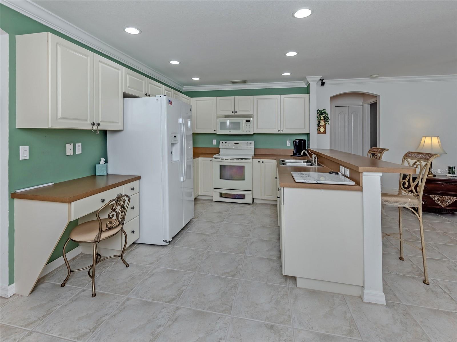 1290 MCCRORY ST — photo 9