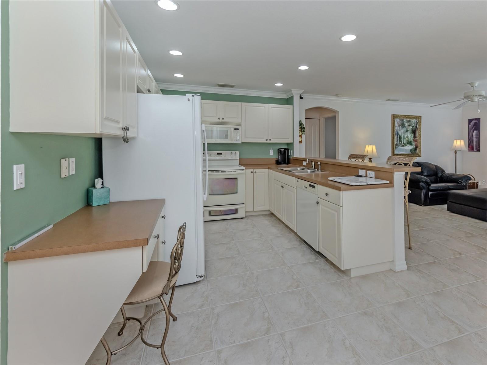 1290 MCCRORY ST — photo 10