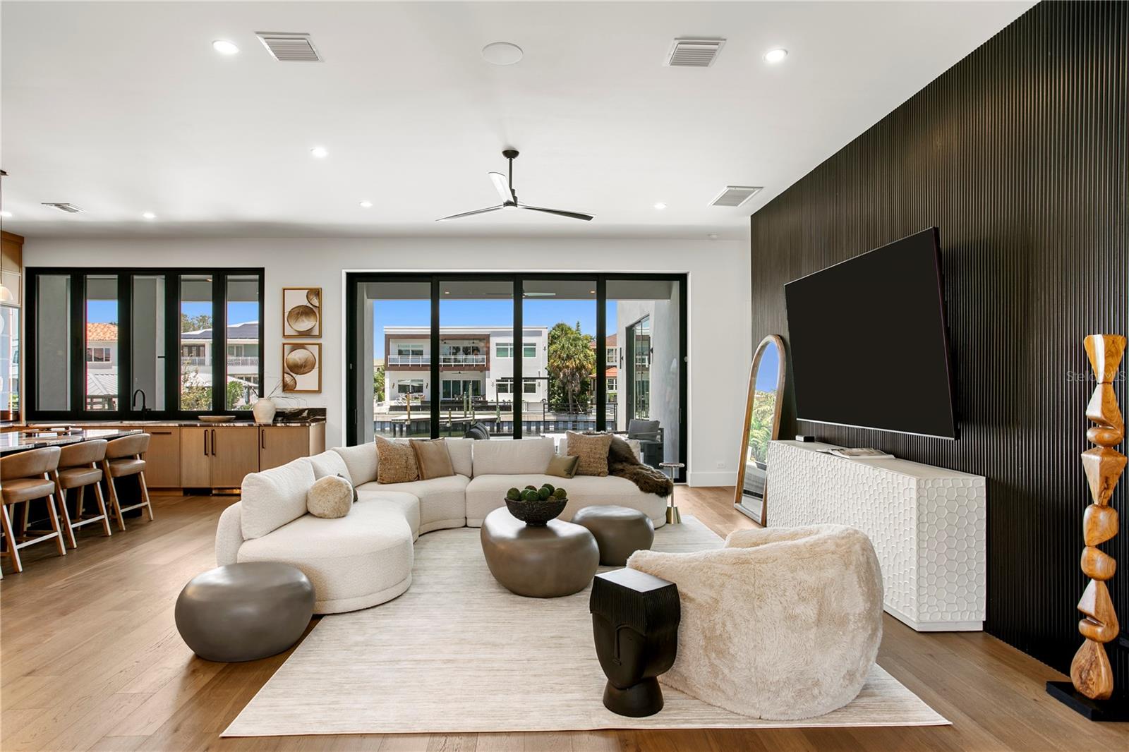 5007 W SAN MIGUEL ST — photo 10