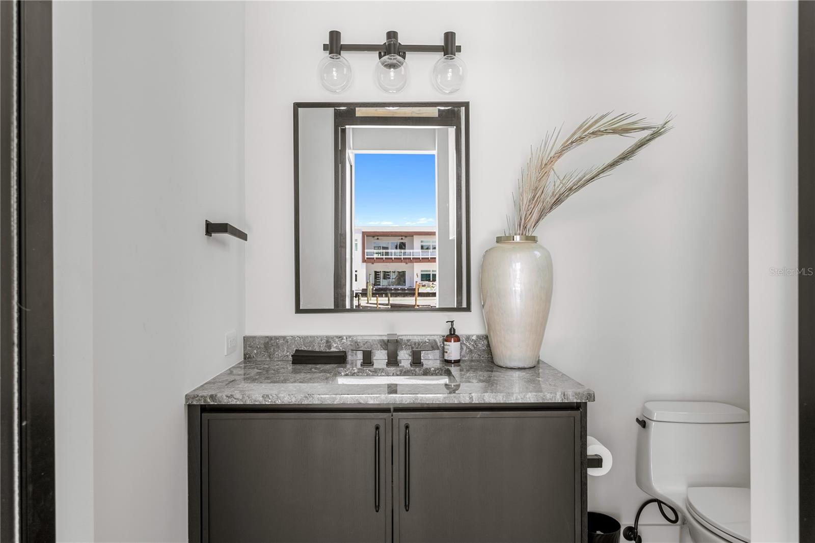 5007 W SAN MIGUEL ST — photo 66