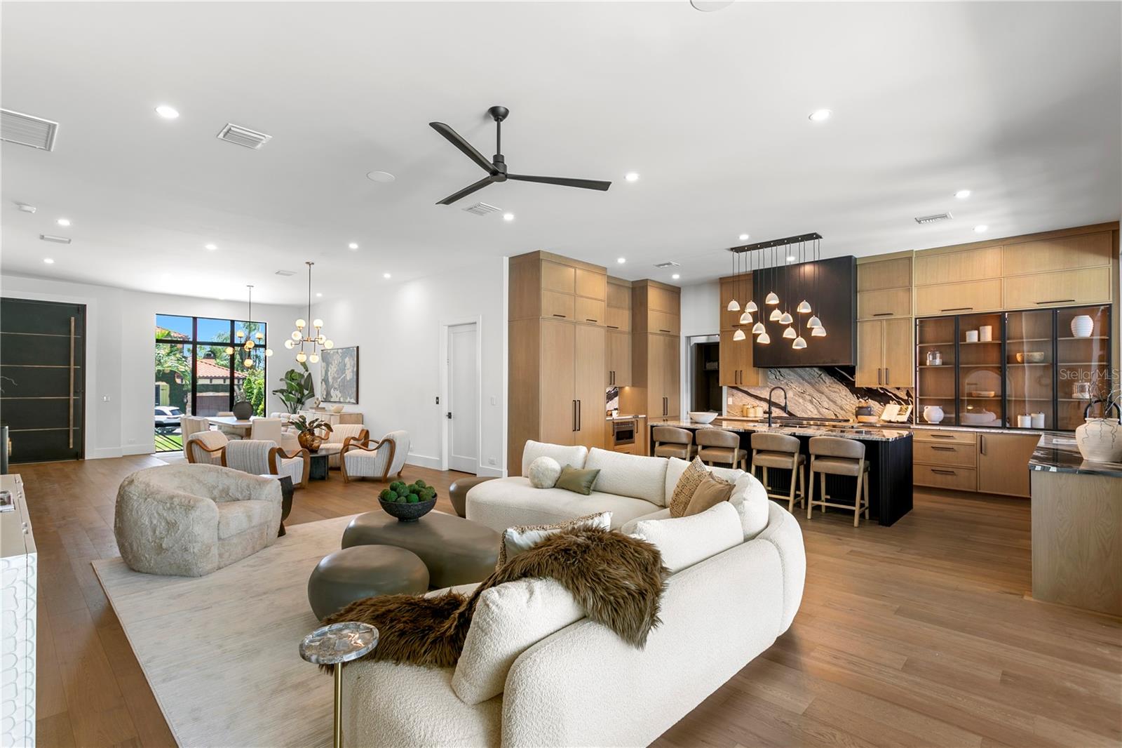 5007 W SAN MIGUEL ST — photo 14