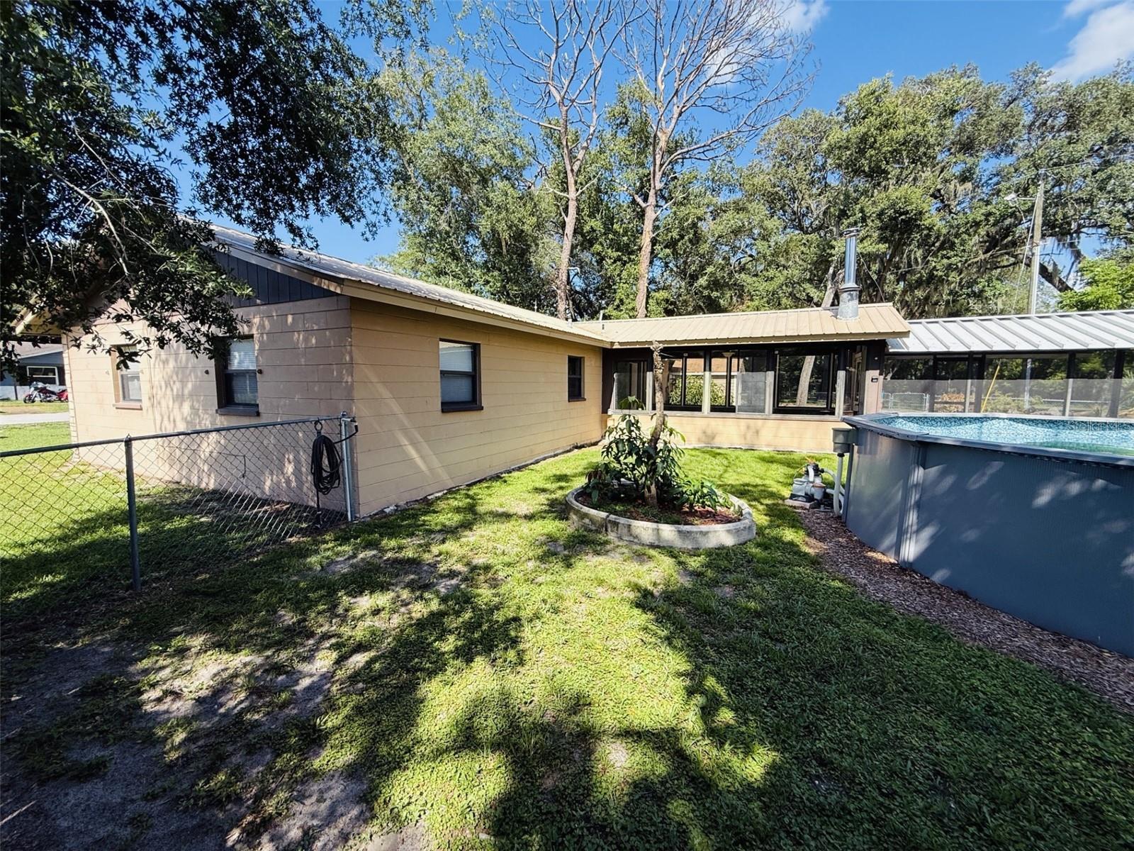 39048 BLUE JAY AVE — photo 9