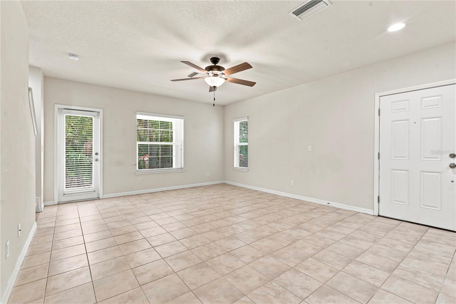 4824 CHATTERTON WAY — photo 6