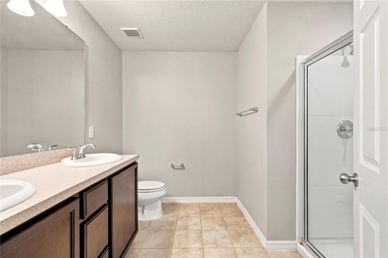 4824 CHATTERTON WAY — photo 26
