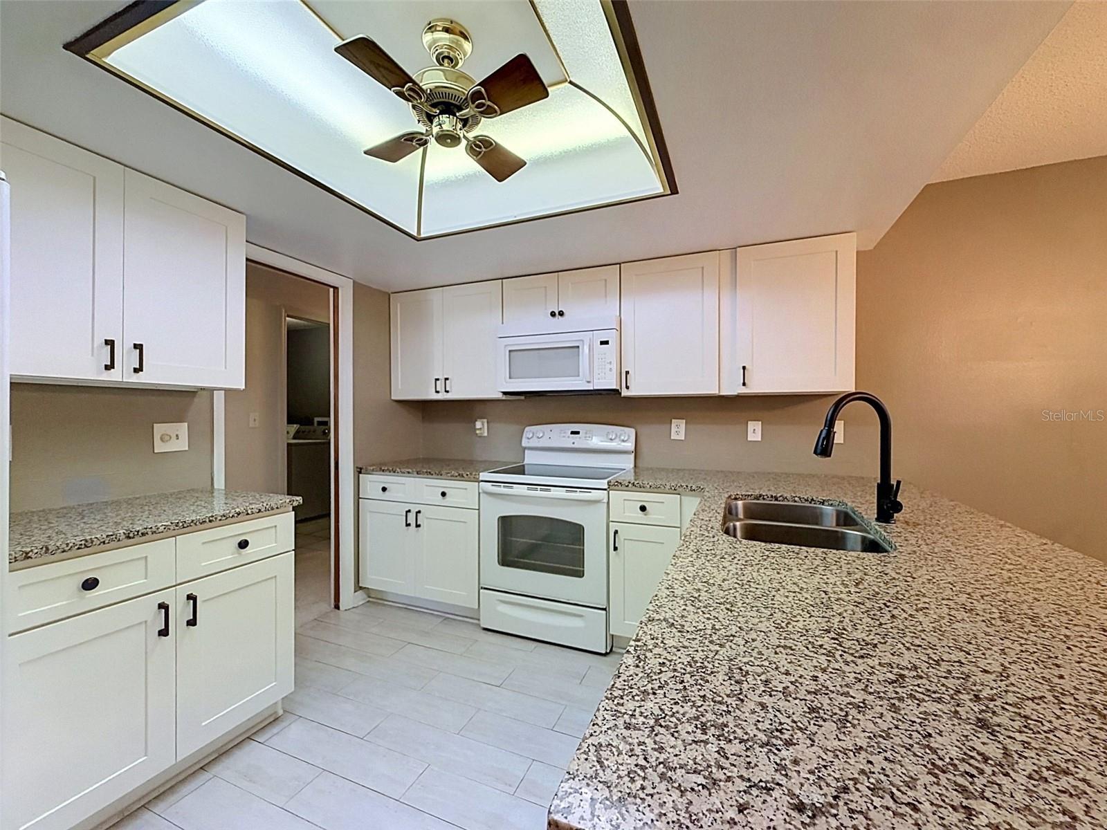 7308 BALTUSROL DR — photo 3