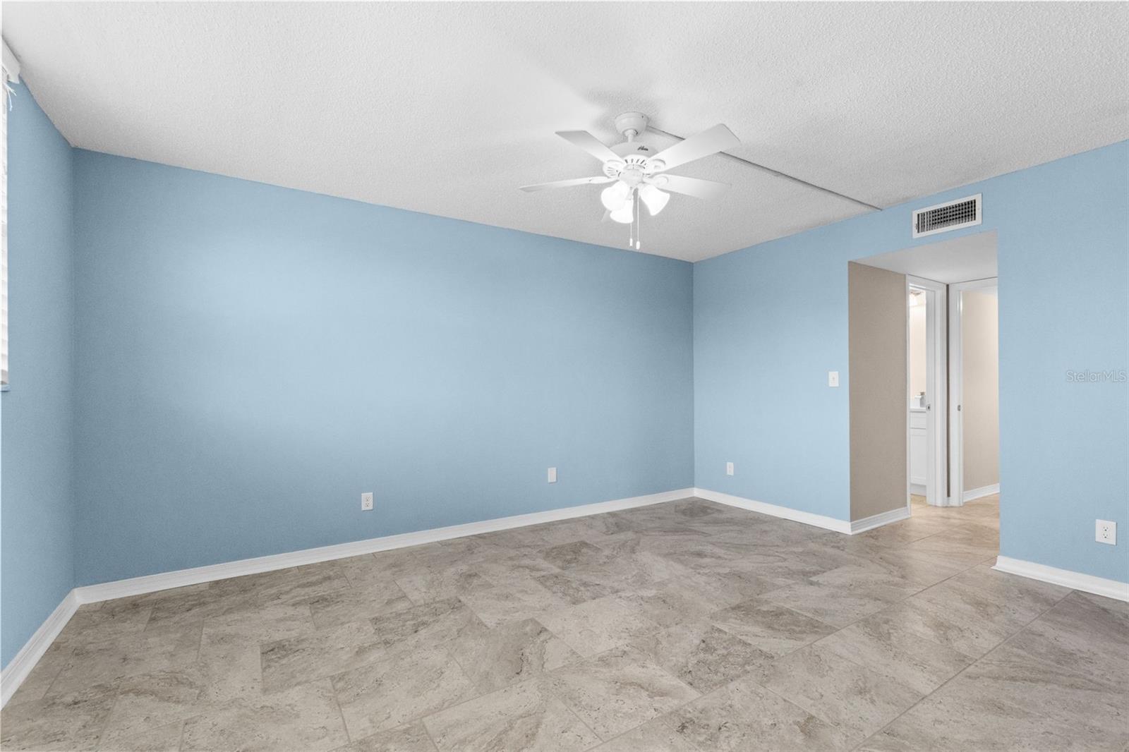 4895 BAY ST NE #102 — photo 20