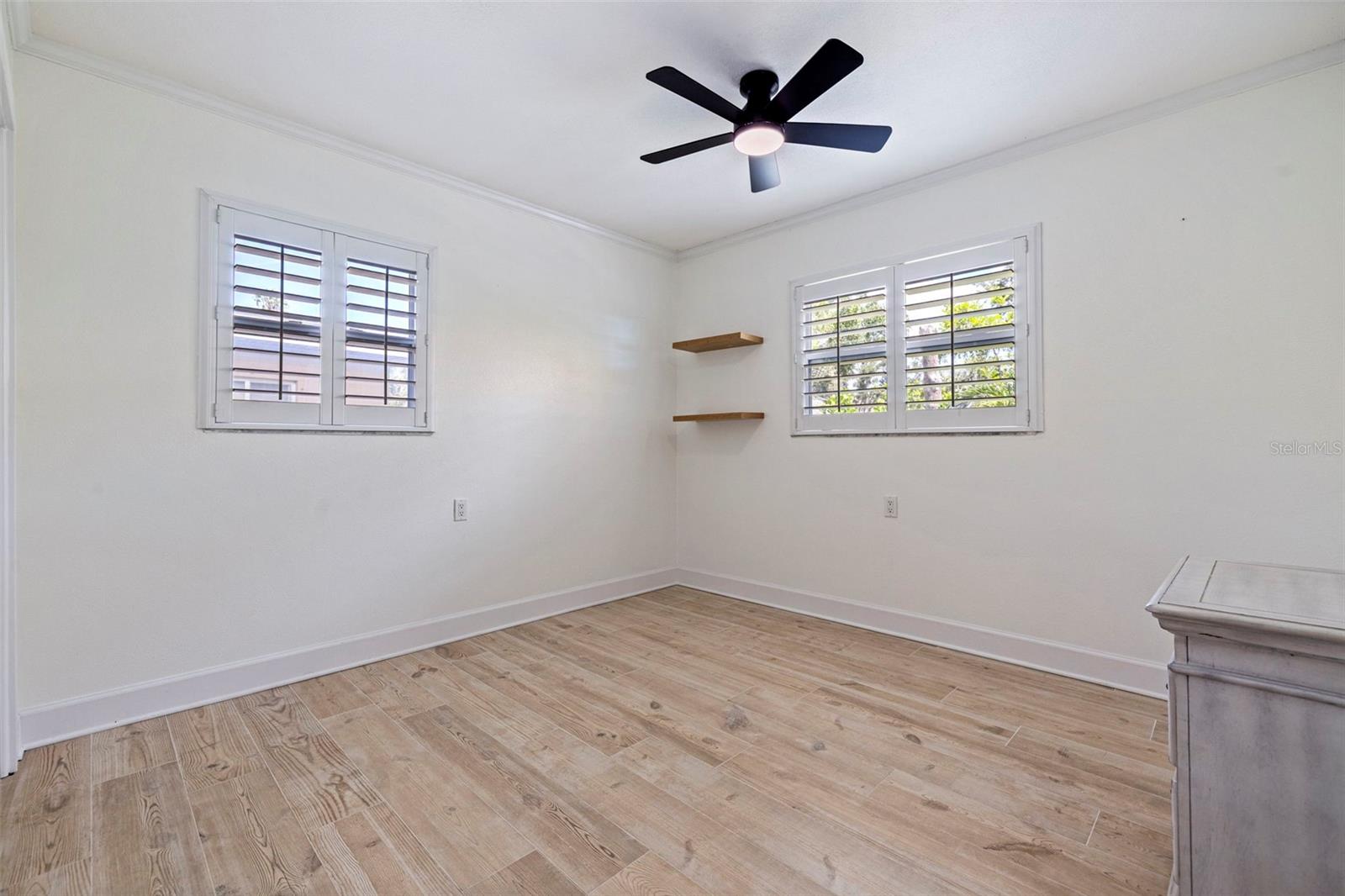 5711 VENETIAN BLVD NE — photo 19