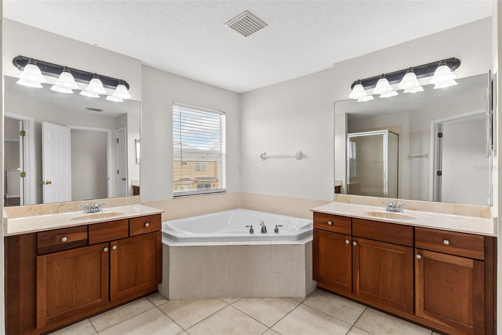 7860 ATWOOD DR — photo 17
