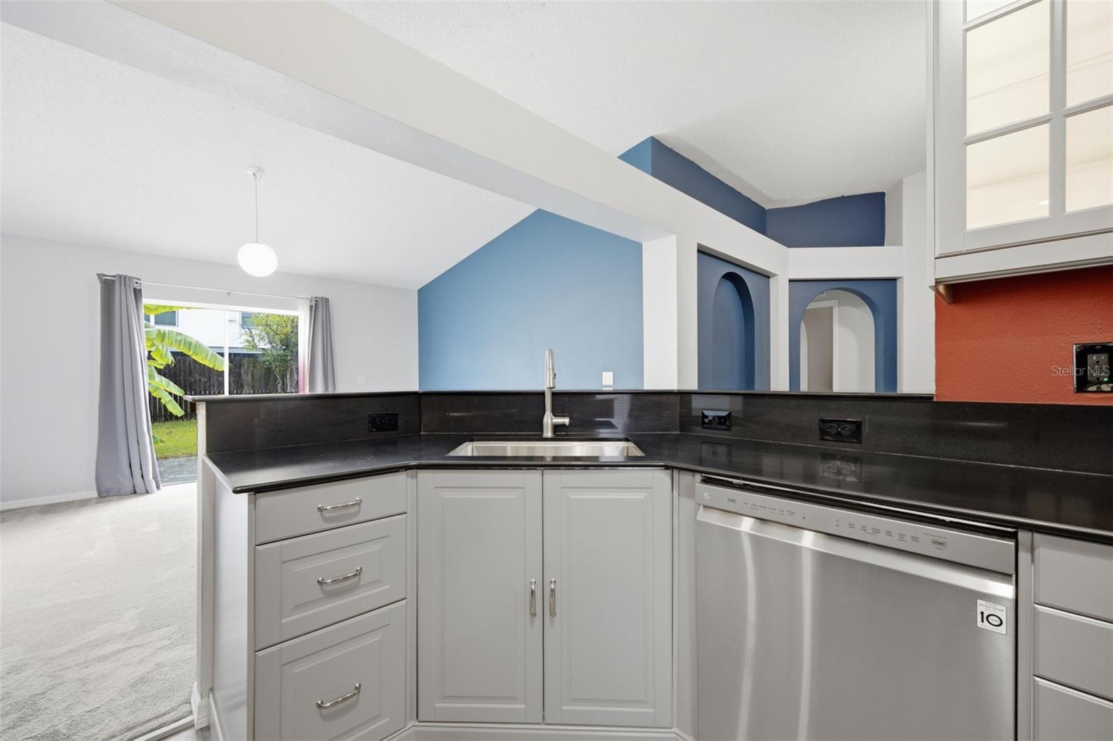 10412 FLY FISHING ST — photo 16