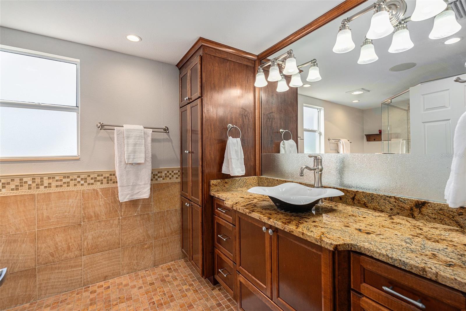 4611 LANDSCAPE DR — photo 29