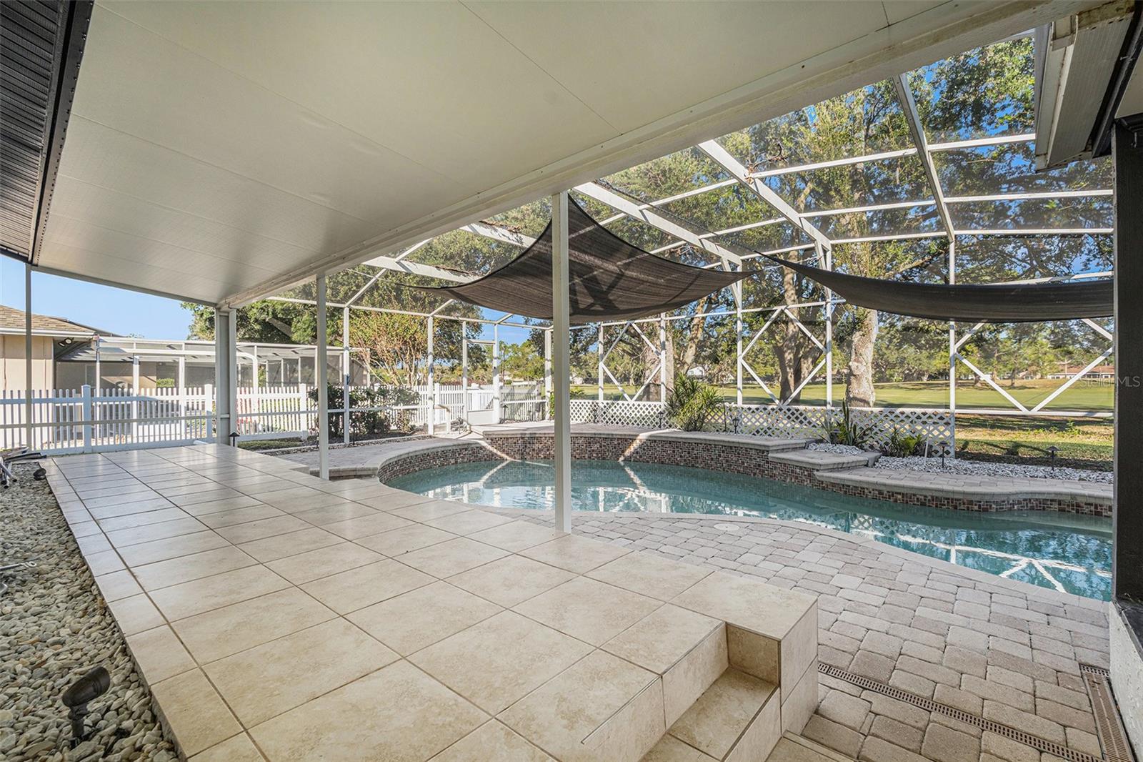 4611 LANDSCAPE DR — photo 37
