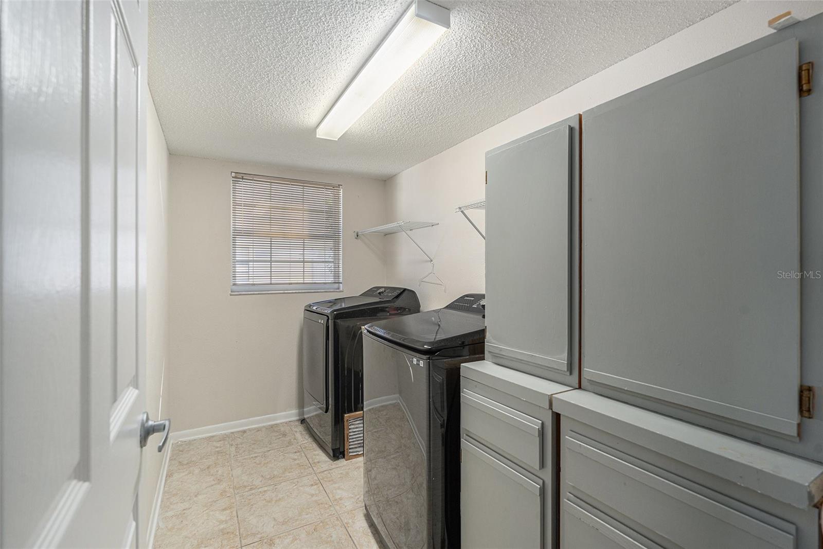 4611 LANDSCAPE DR — photo 34