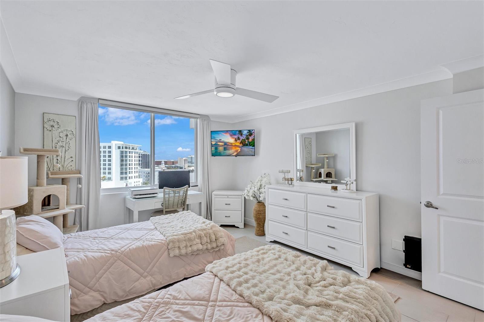 101 S GULFSTREAM AVE #14D — photo 41