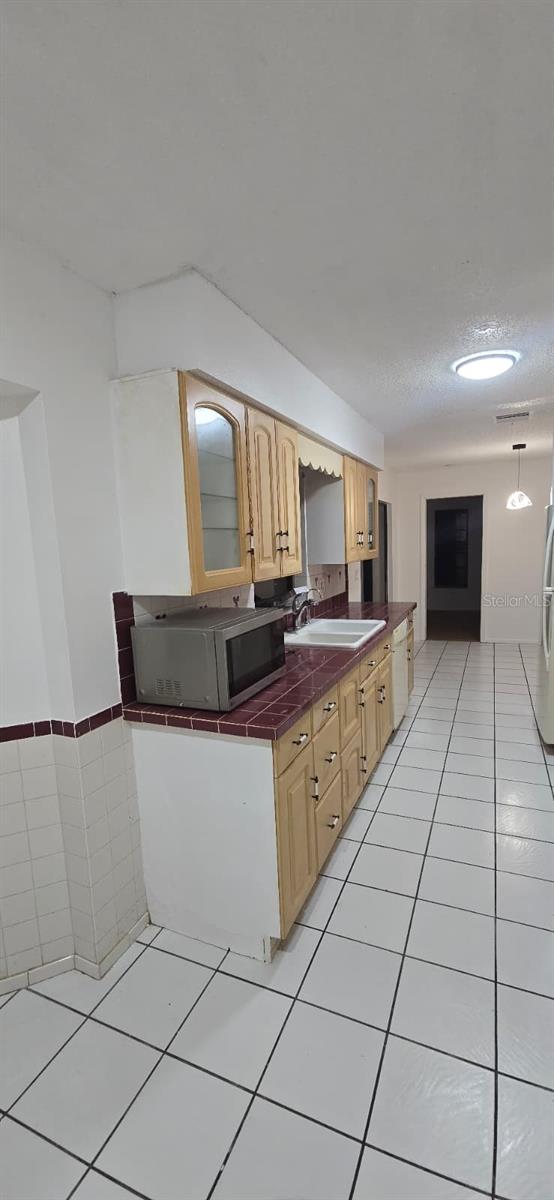 664 CYPRESS RD — photo 11