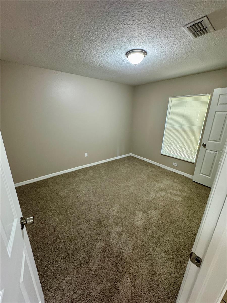 3305 E 38TH AVE — photo 19
