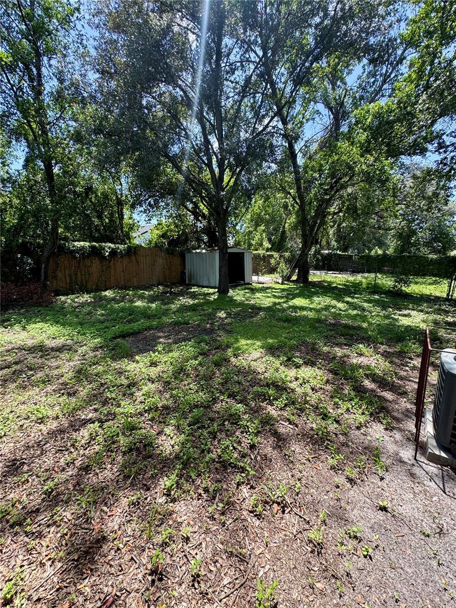 3305 E 38TH AVE — photo 22