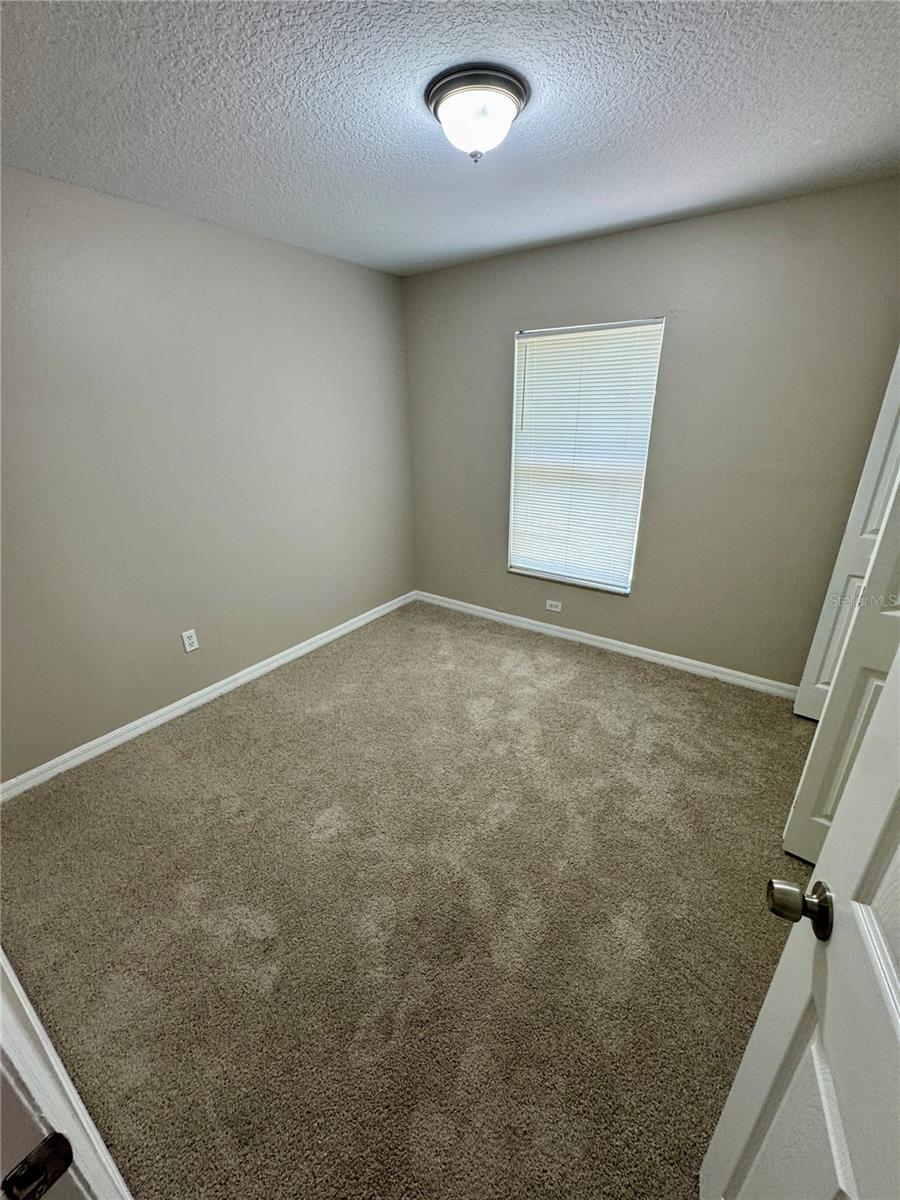 3305 E 38TH AVE — photo 16