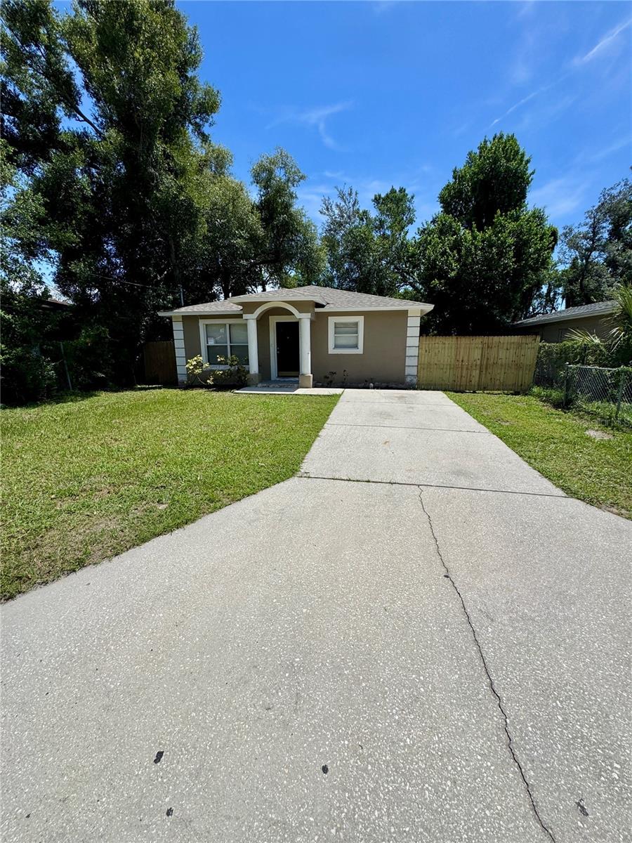 3305 E 38TH AVE — photo 3