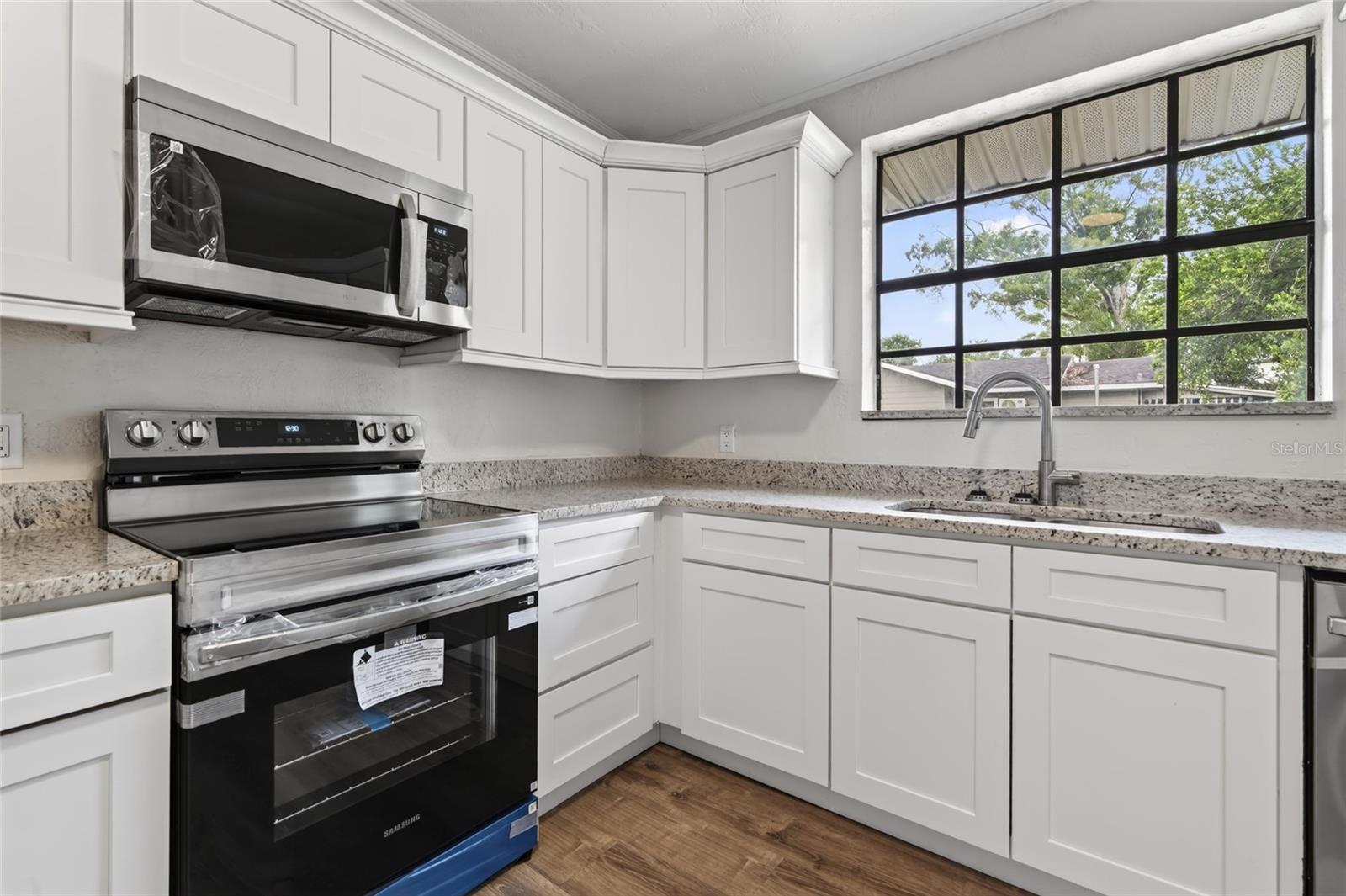 1327 35TH ST S — photo 37