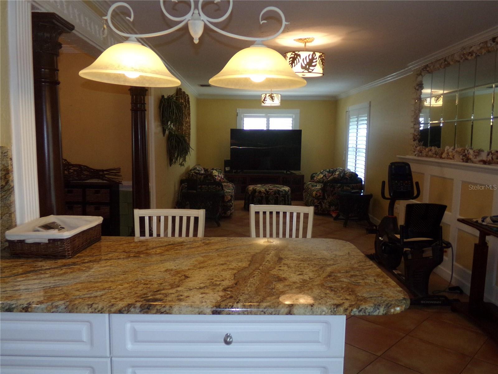 9312 KINGSTON RD — photo 70