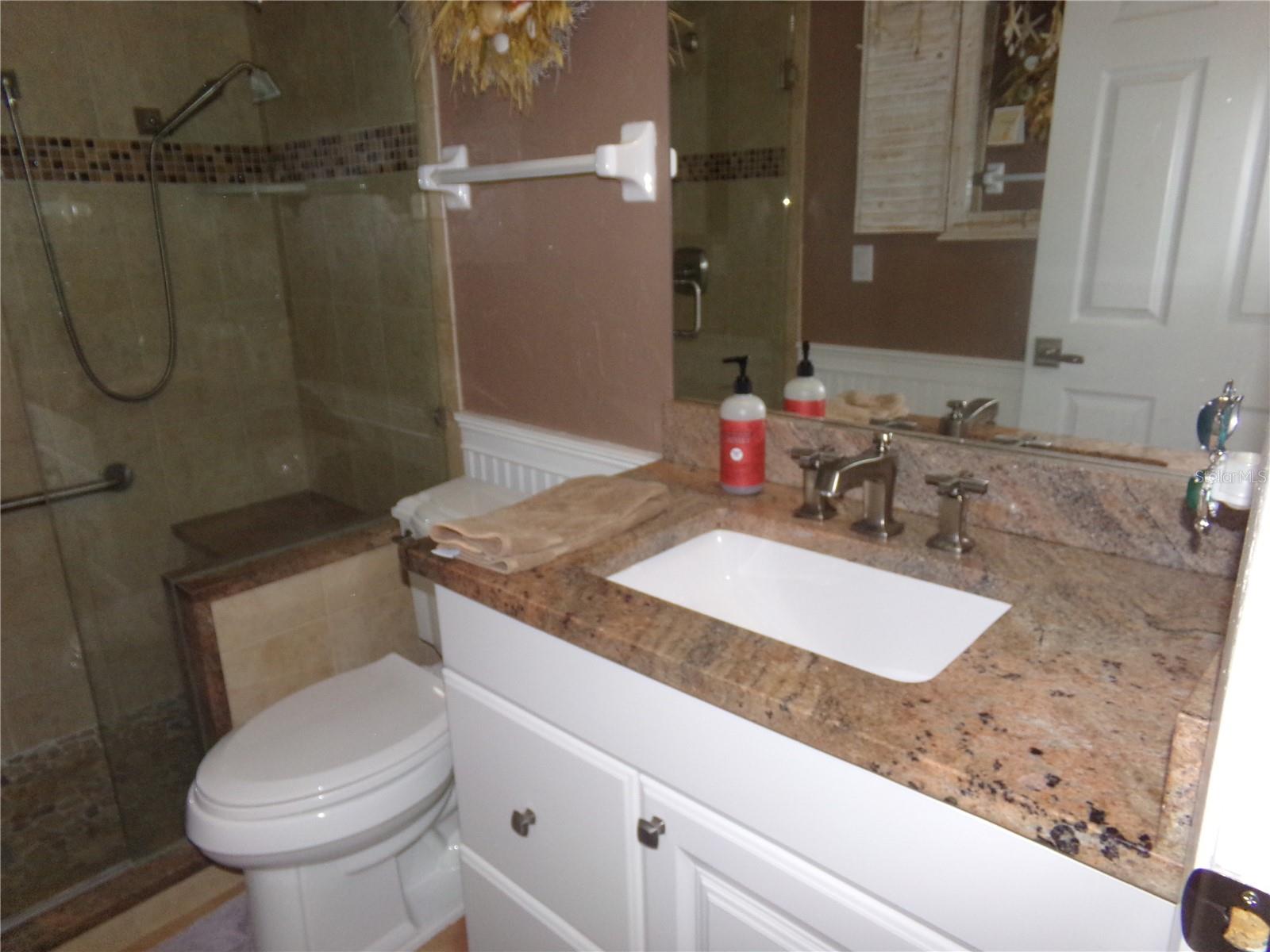 9312 KINGSTON RD — photo 56
