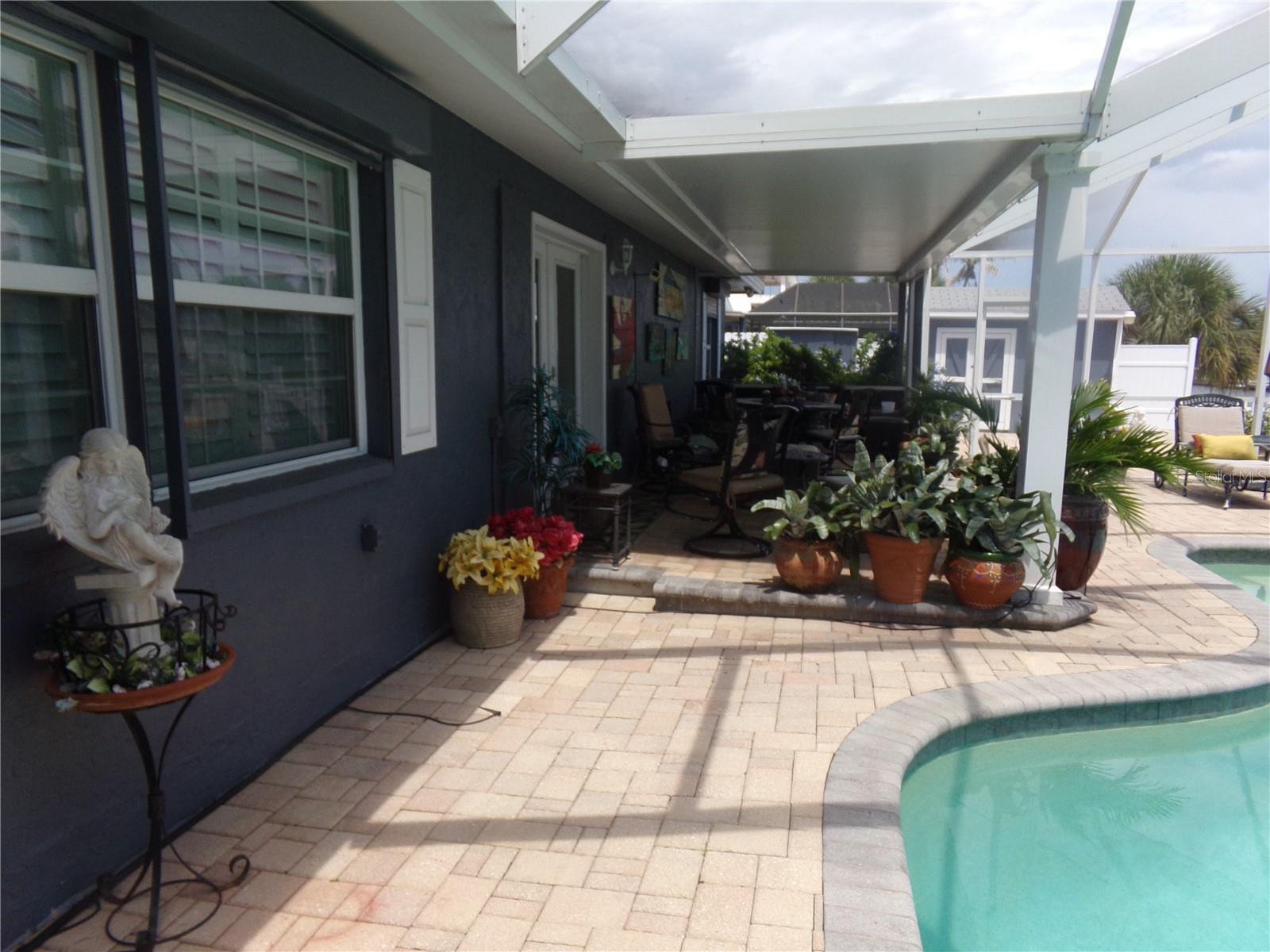9312 KINGSTON RD — photo 25