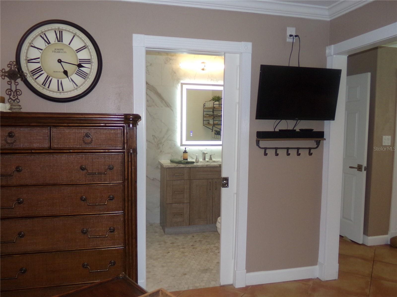 9312 KINGSTON RD — photo 83