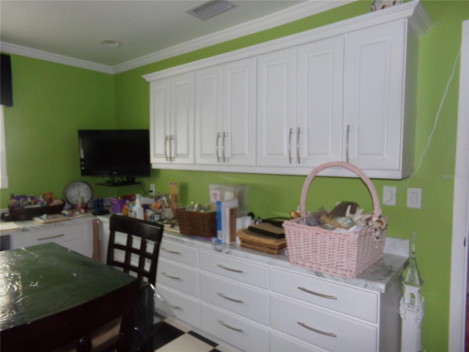 9312 KINGSTON RD — photo 64