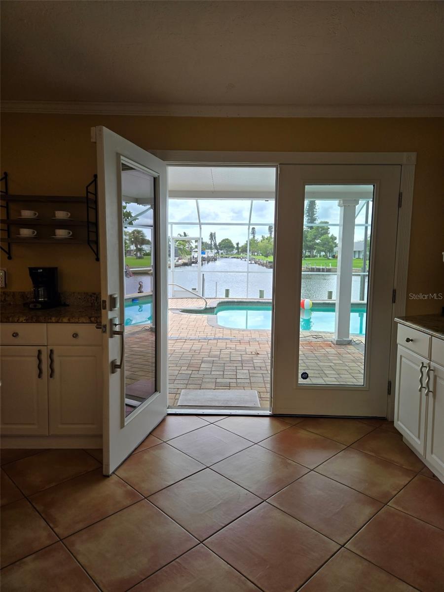 9312 KINGSTON RD — photo 14
