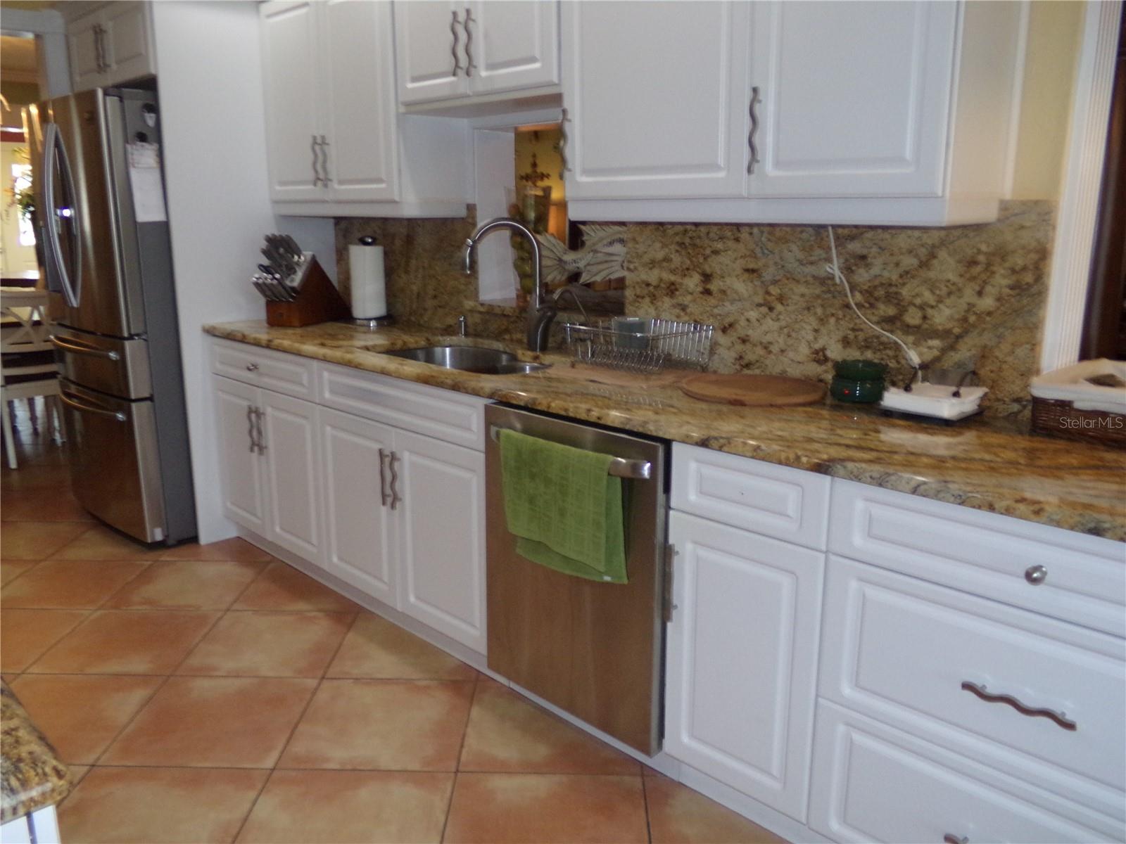 9312 KINGSTON RD — photo 76
