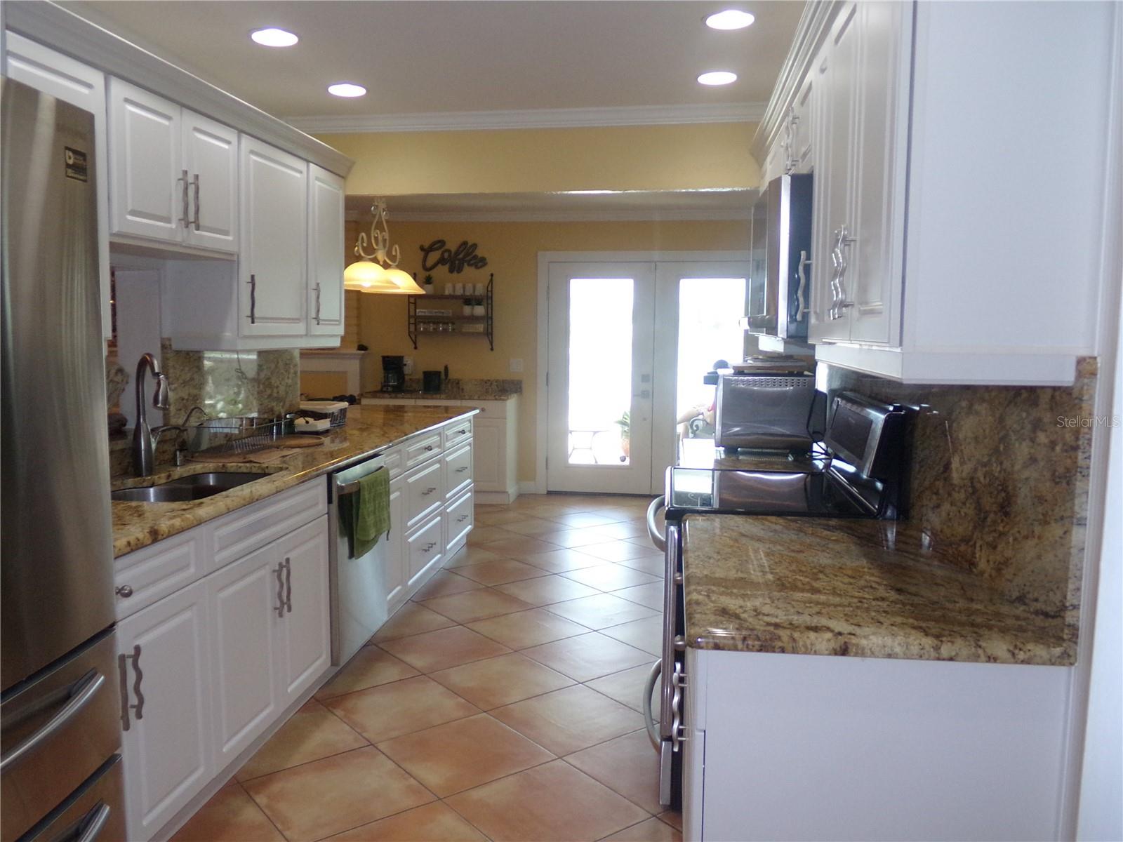 9312 KINGSTON RD — photo 78