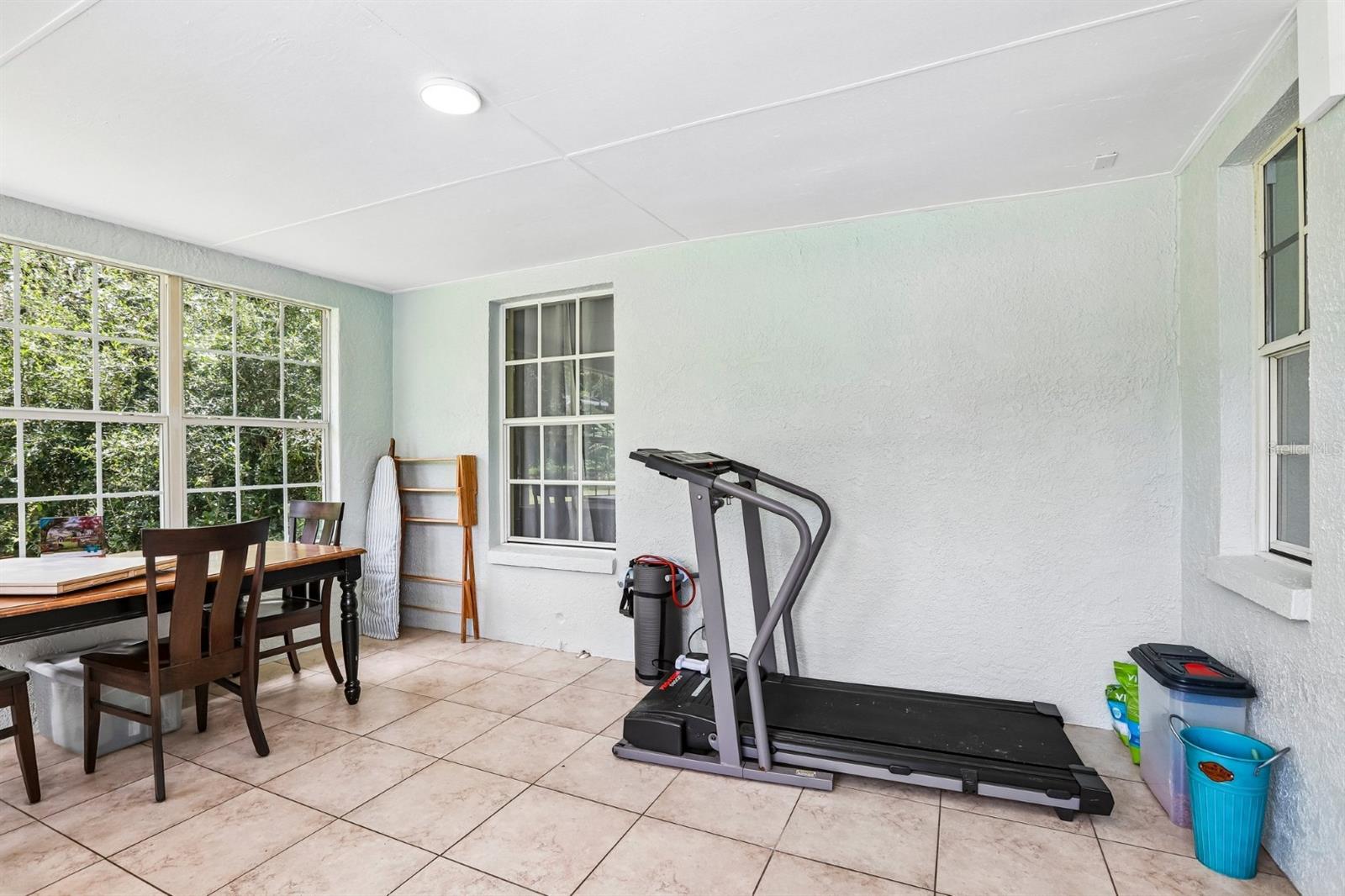 408 HOLLOWAY RD — photo 48
