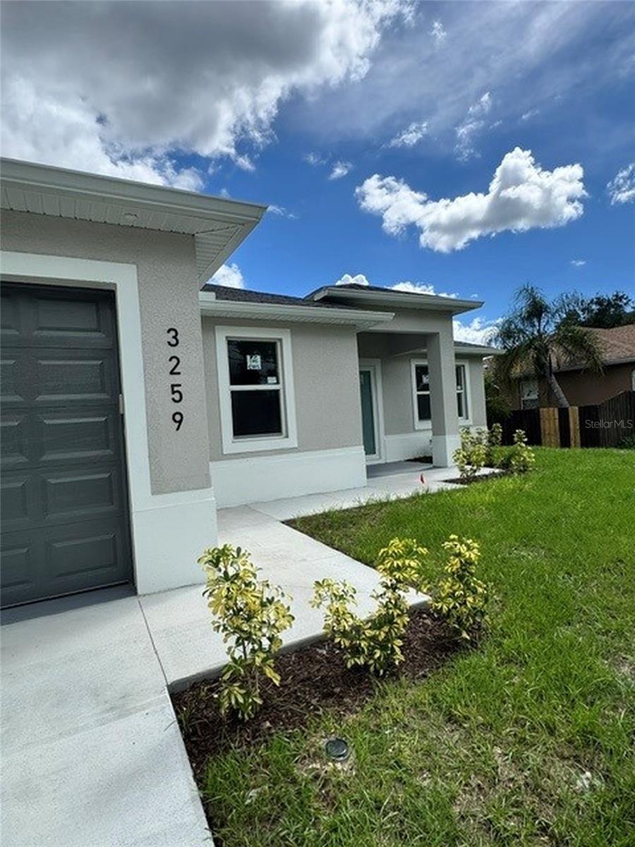 3259 LANGMAID AVE — photo 4