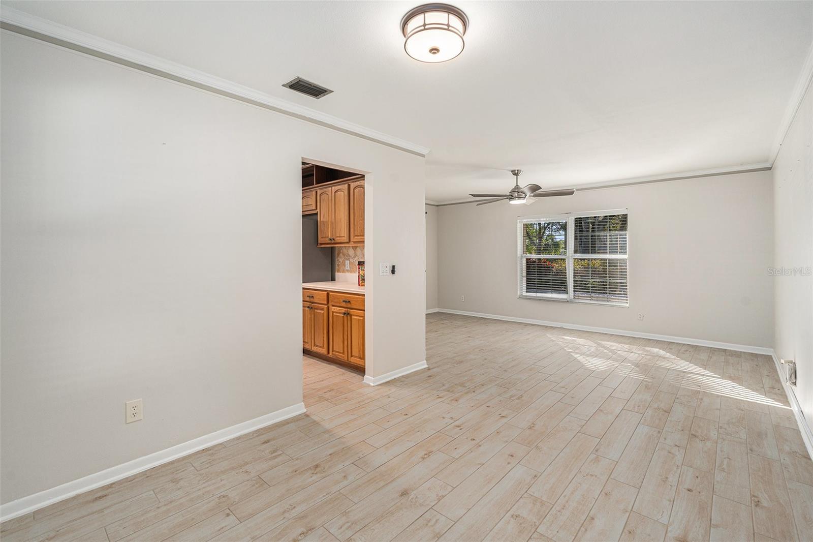 4611 LANDSCAPE DR — photo 17