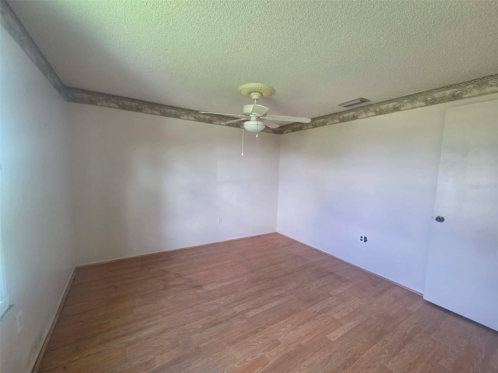 4551 WEBBER ST — photo 11