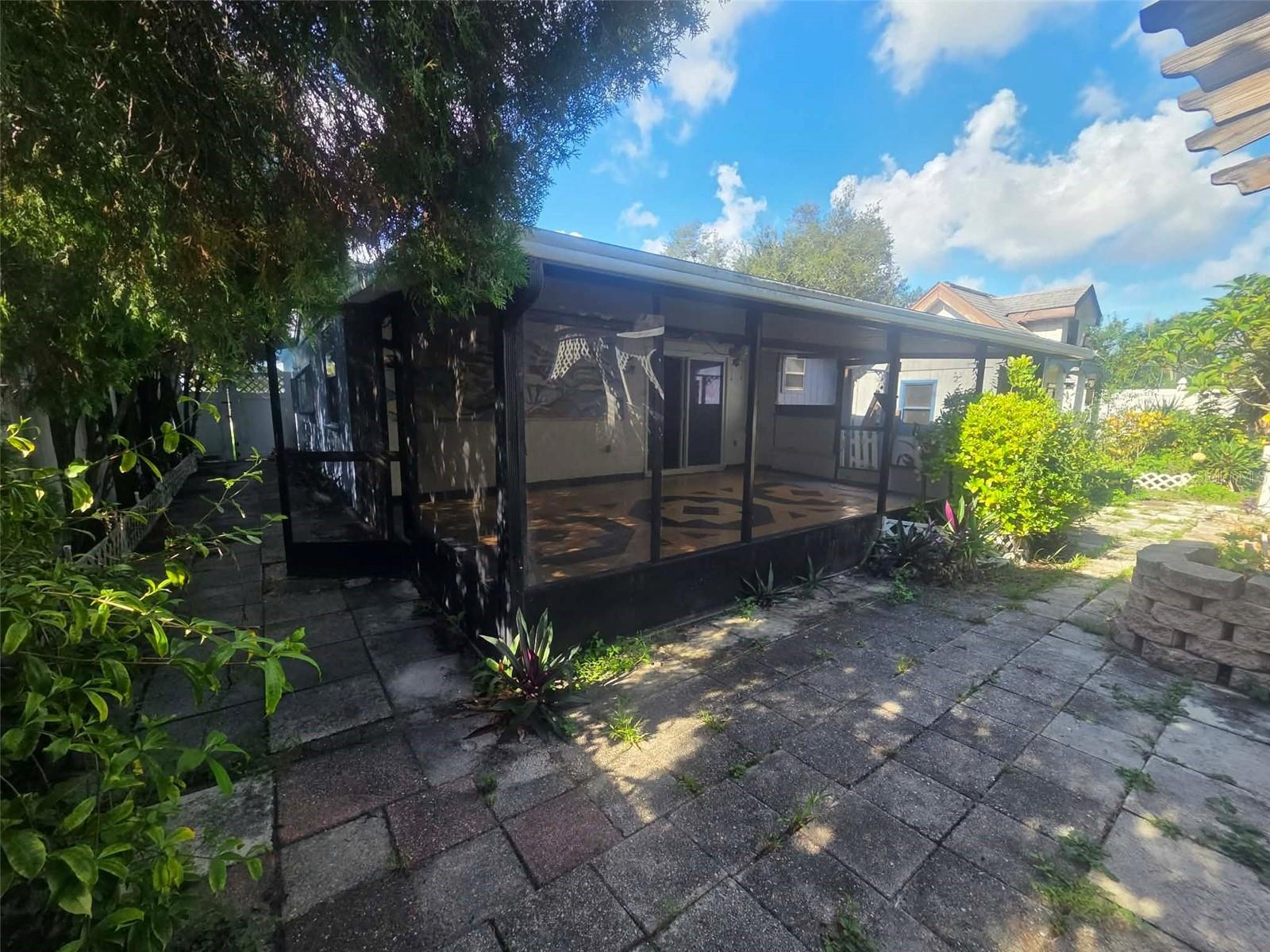 4551 WEBBER ST — photo 17