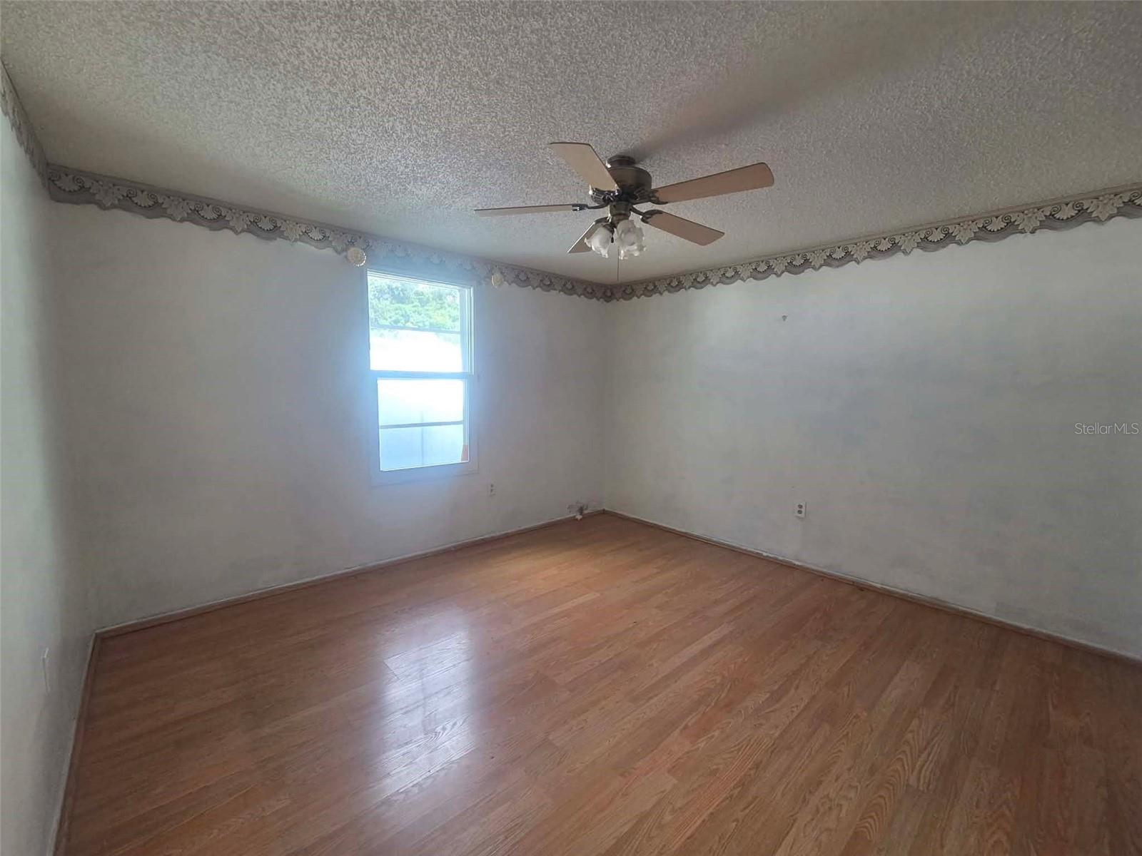 4551 WEBBER ST — photo 3