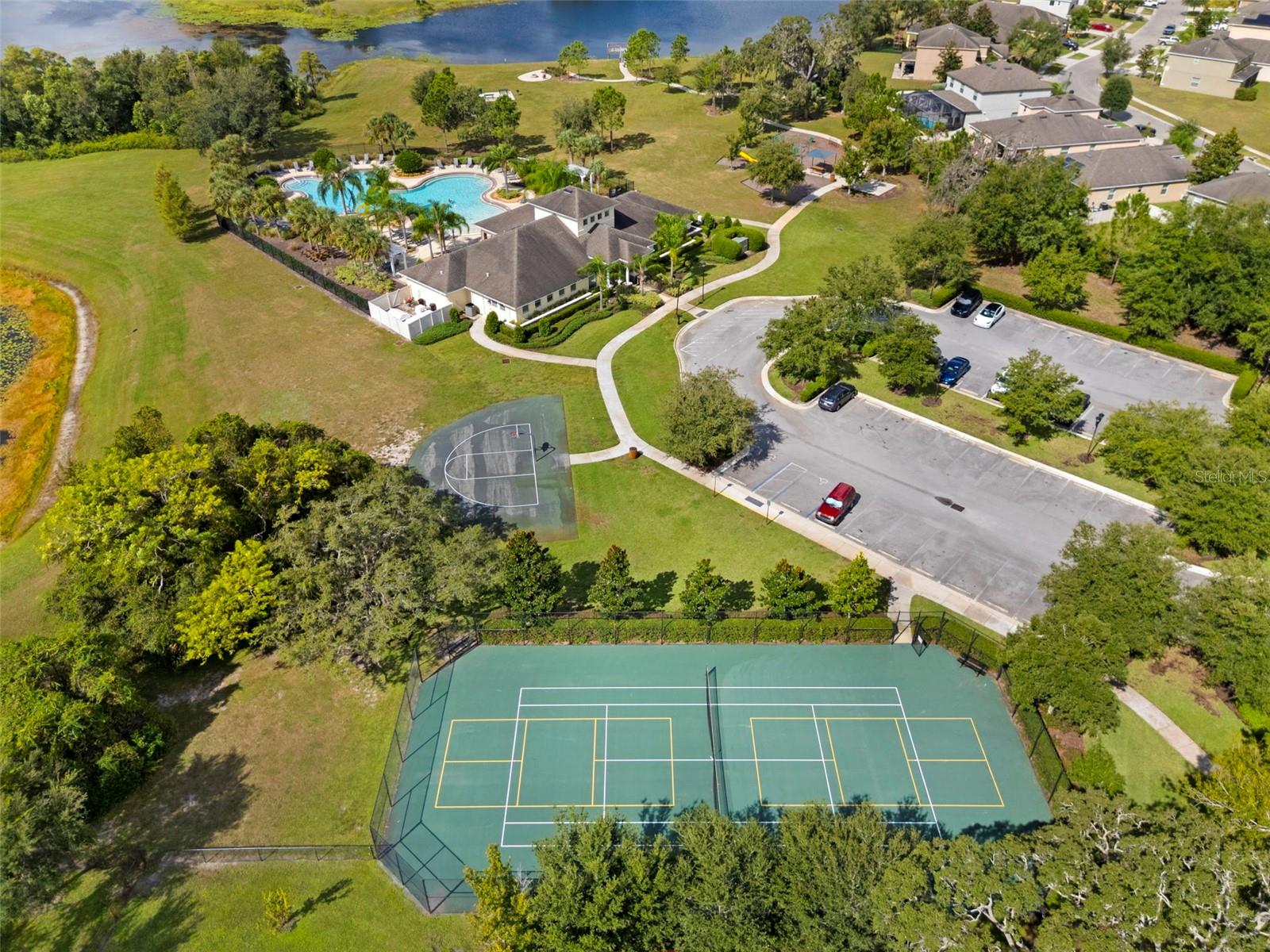 13728 REINDEER CIR — photo 51