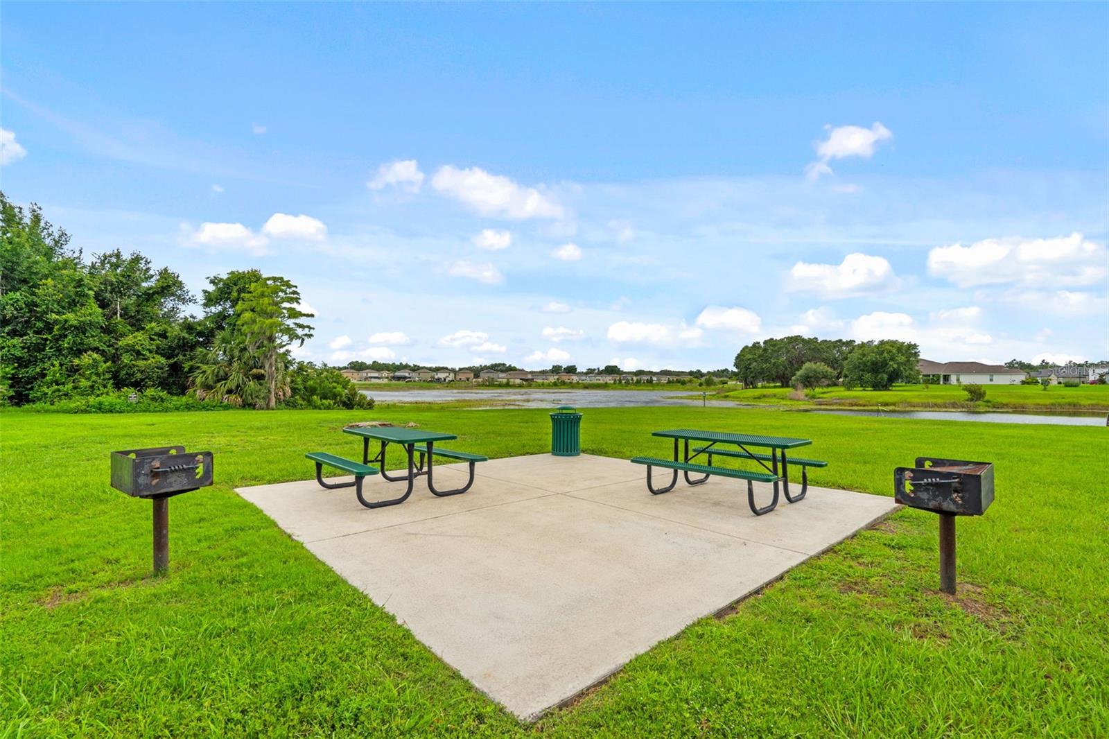 13728 REINDEER CIR — photo 57