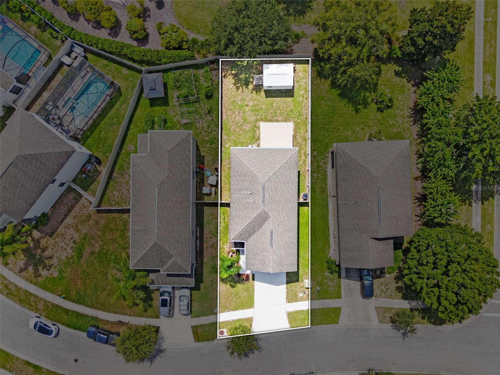 13728 REINDEER CIR — photo 43
