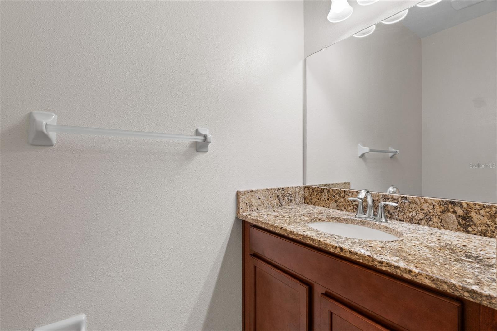 13728 REINDEER CIR — photo 18