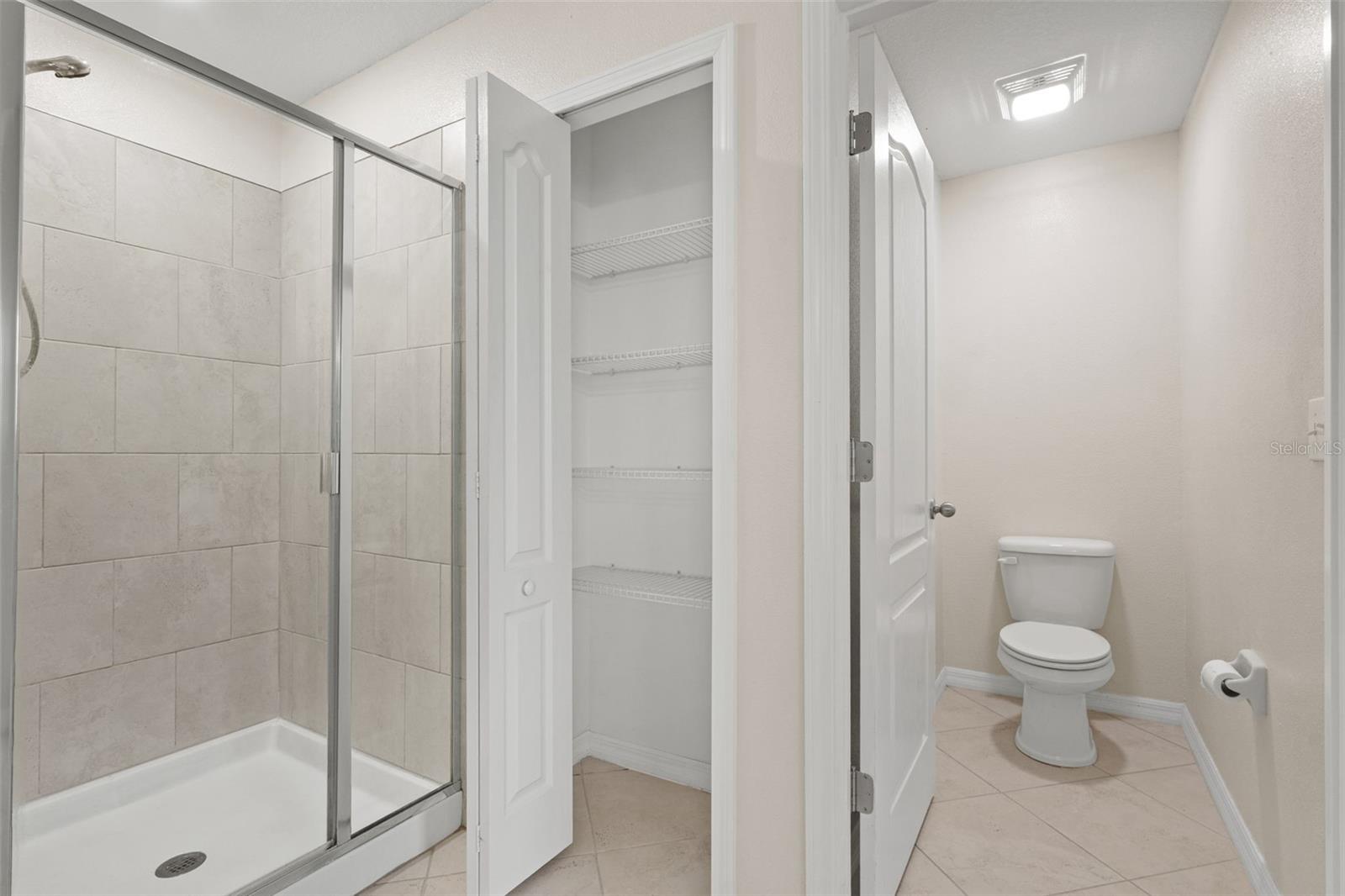13728 REINDEER CIR — photo 35