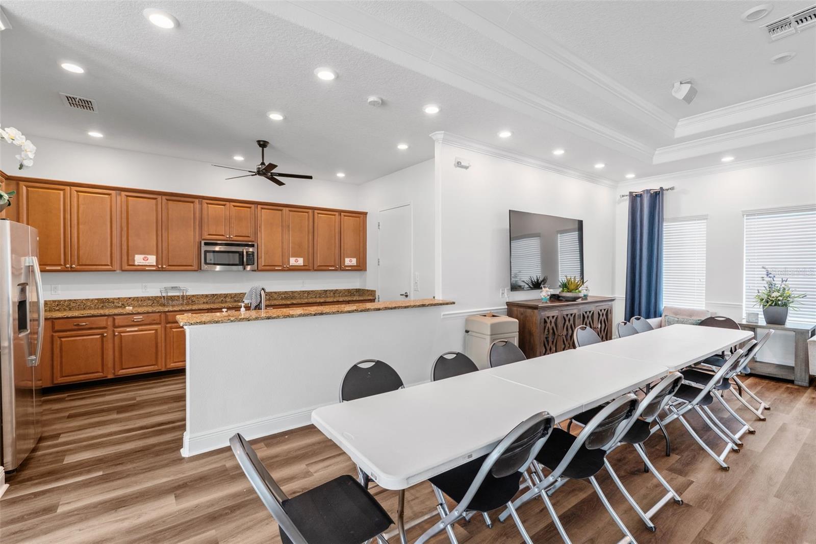 13728 REINDEER CIR — photo 56