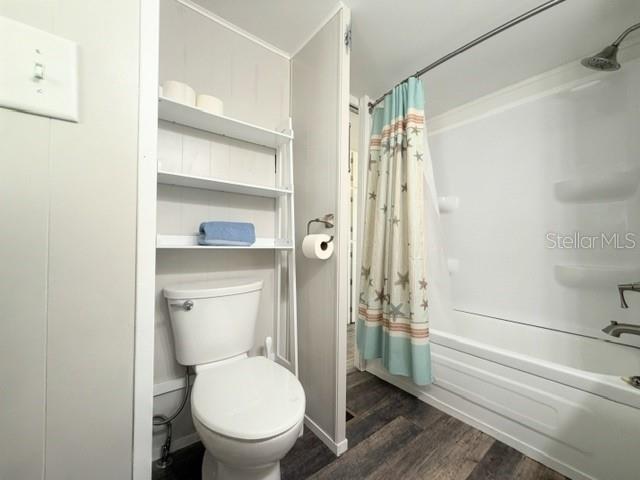 813 S GREEN CIR — photo 14